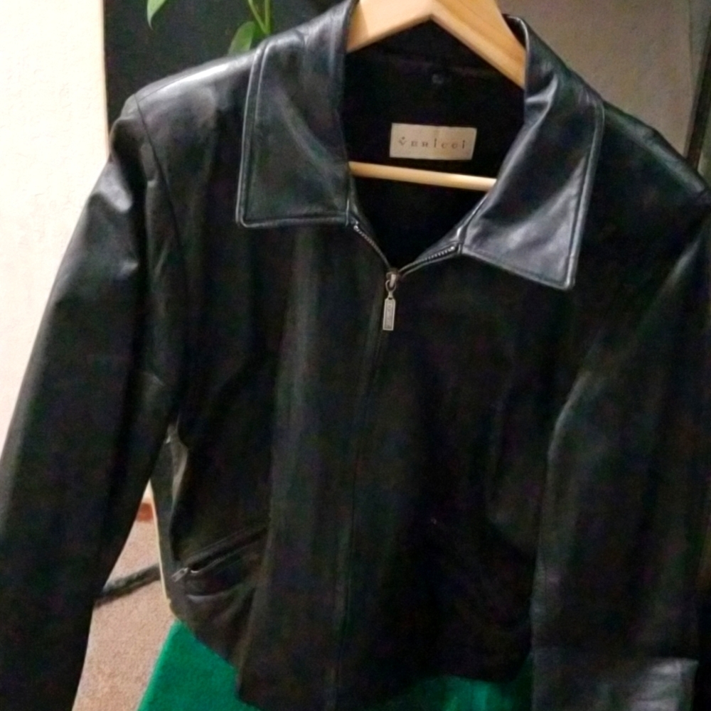 Leather jacket for women